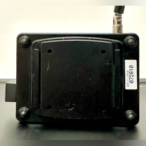 Universal Remote Control MSC-400 Master System Controller w/ RFX-250 RF Sensor - Picture 8 of 17